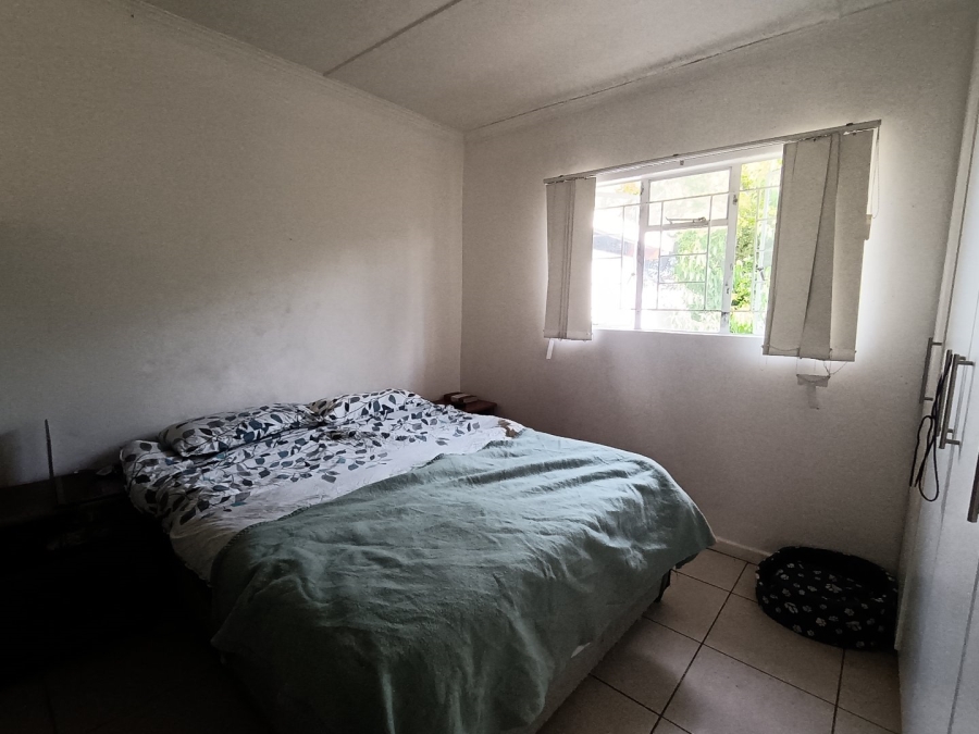 1 Bedroom Property for Sale in Bergsig Western Cape